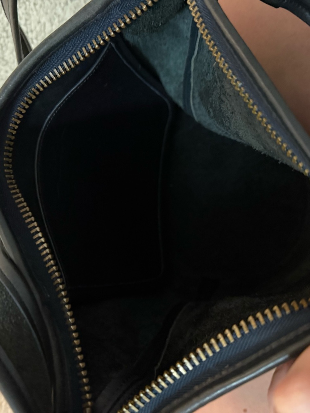 Vintage Coach Helens Legacy Bucket Crossbody Bag - Picture 4 of 6